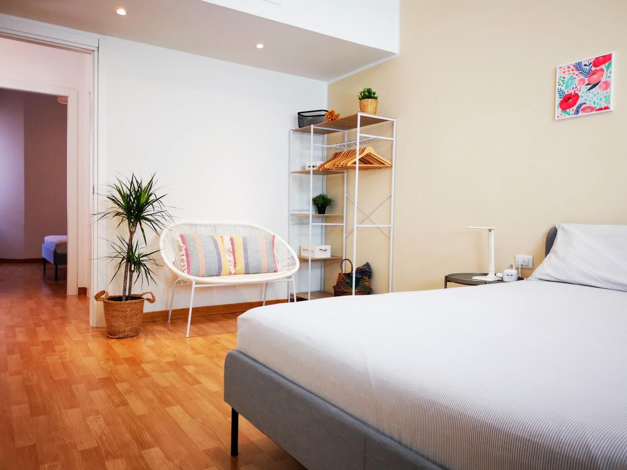 Spacious Apartment 50 Meters From The Metro Milán Exteriér fotografie