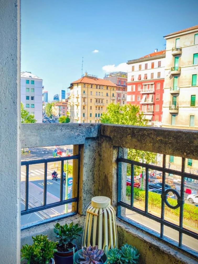 Spacious Apartment 50 Meters From The Metro Milán Exteriér fotografie